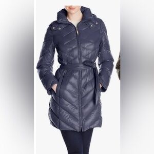 ELLEN TRACY  light down jacket , size small, purple color